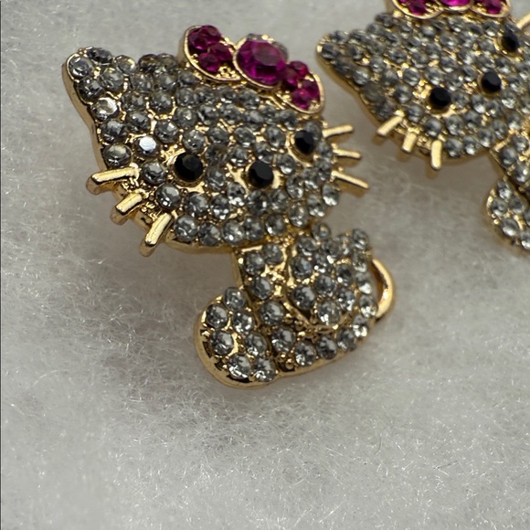 Hello Kitty Rhinestone Earrings - Picture 3 of 9